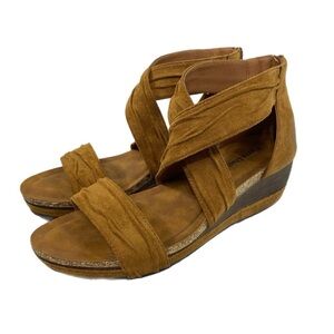 Pierre Dumas Women’s Faux Suede Wedge Criss Cross Strap Sandal